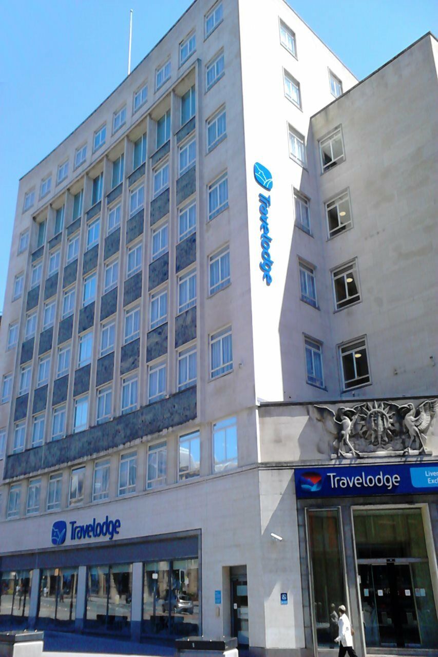 Travelodge Liverpool Central Exchange Street Екстер'єр фото